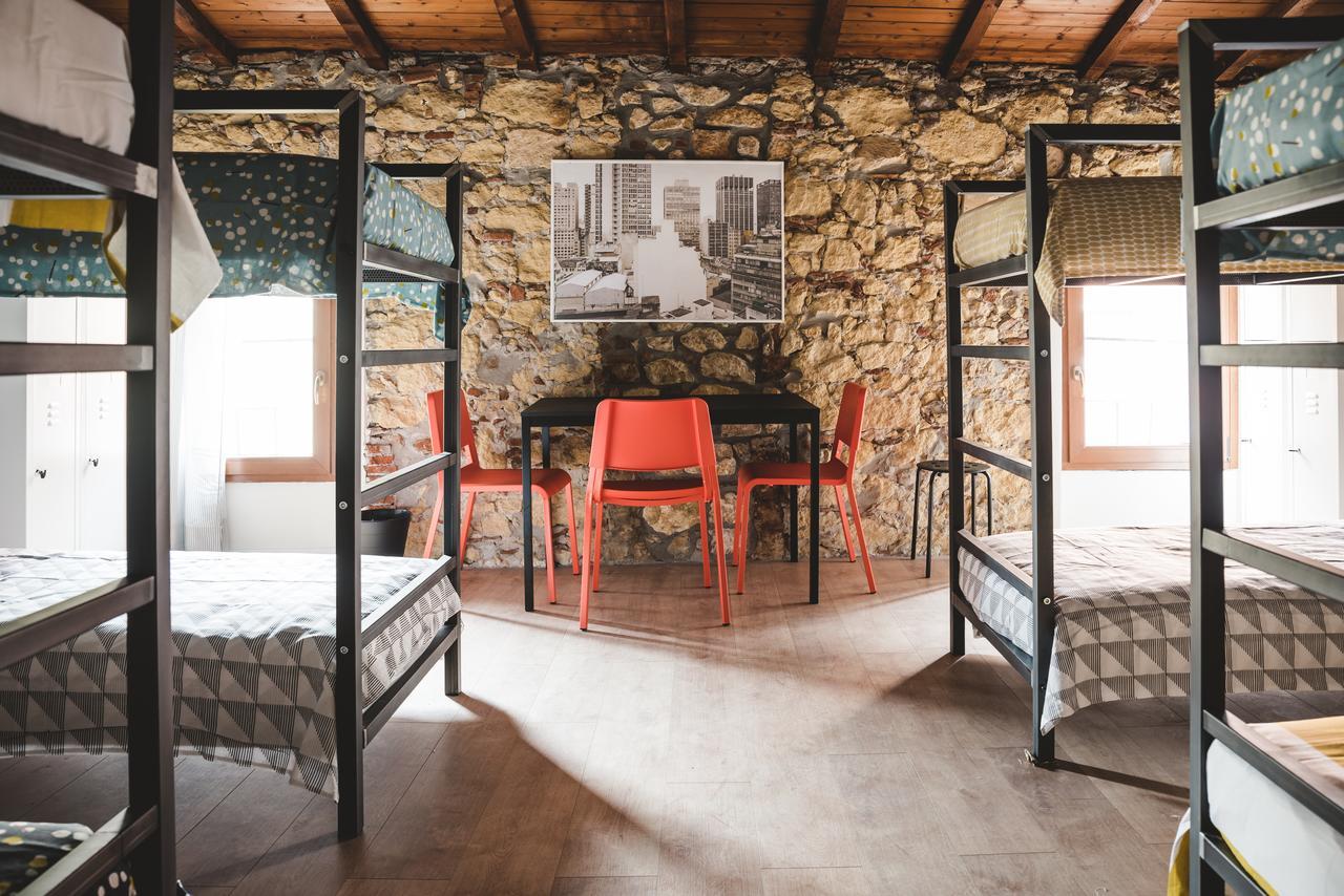 Bett im gemischten Schlafsaal mit 8 Betten